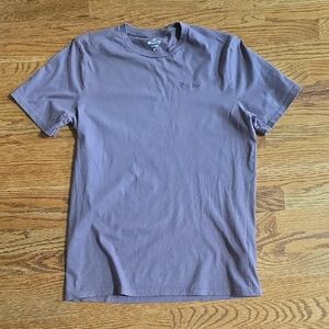 Hollister Men's Lavender Tee